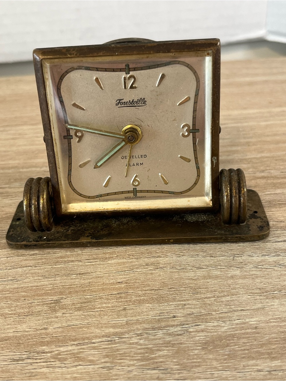 Brass-tone Square Desk Clock in Antique Gold Not Working